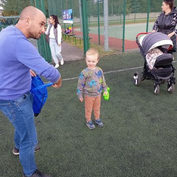 Sportowy Dzie z Aktywn Szko na Orliku w...